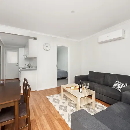 125 Milton-2