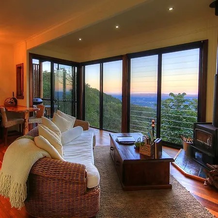 At Remingtons Private Cottages Montville-3