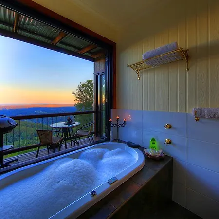 At Remingtons Private Cottages Montville-2