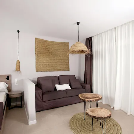 Eques Petit Resort-2