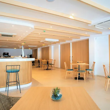 Hotel Seasun Aniram-3