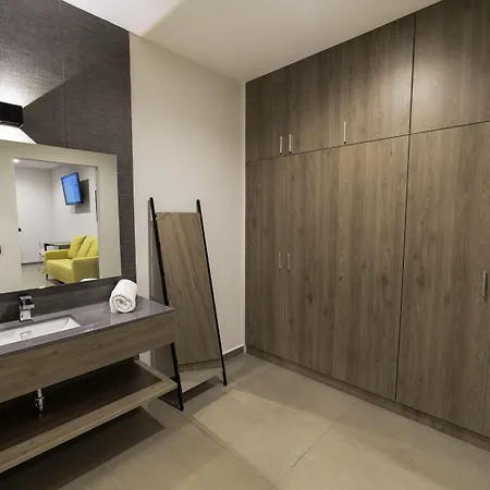 Th Hotel & Vivienda-2