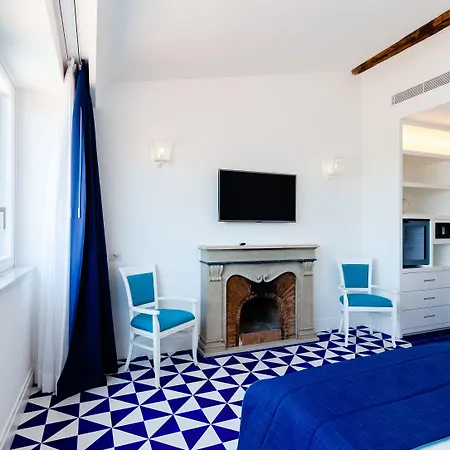Maison Blu - Intimate Guesthouse-2