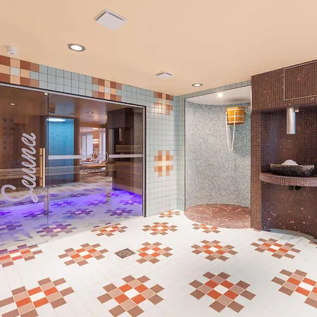 Aiden By Best Western Clermont-Ferrand - Le Magnetic Hotel & Spa-2