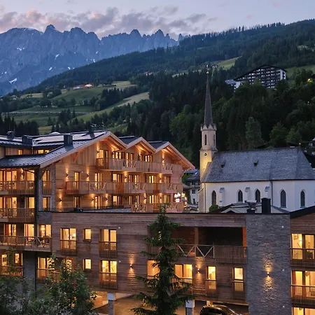 AlpenParks Hotel&Apartment Hochkönig-3