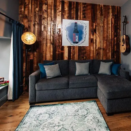 Brewdog Kennels - Aberdeen-3
