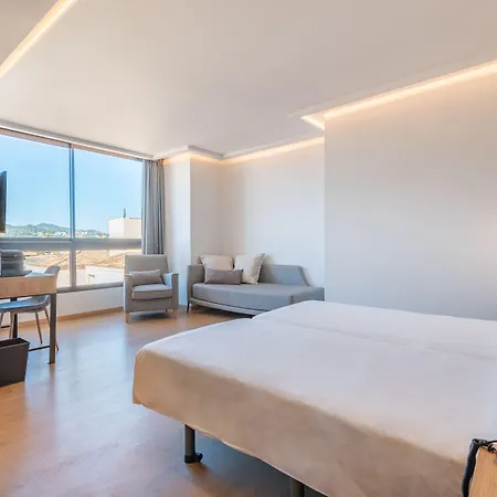 Kyrat Amarac Suites-3