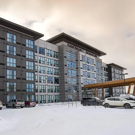 Sandman Signature Sherwood Park Hotel-3