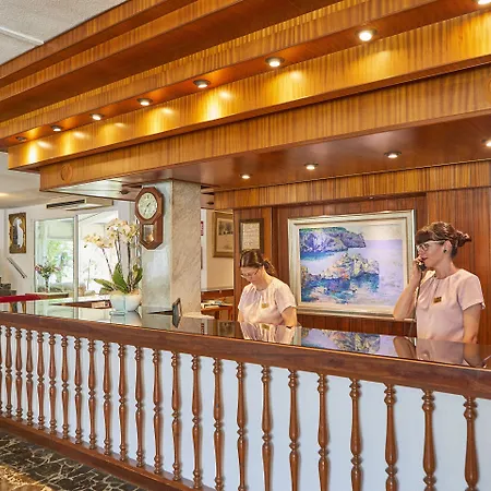 Hotel Rocamarina - Adults Only-2
