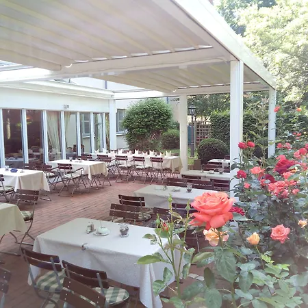 Hotel am Schlosspark-2