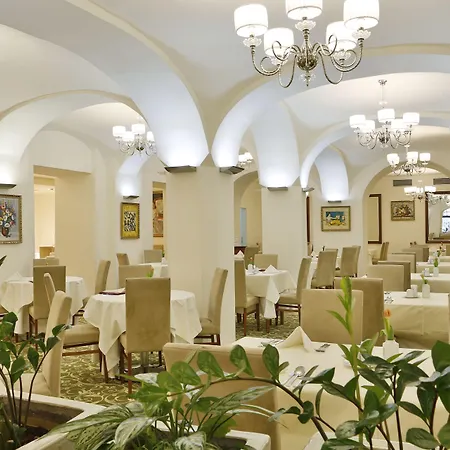 Hotel Kolonada-3