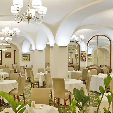 Hotel Kolonada-2