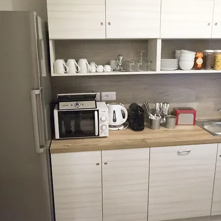 Dimora Flegrea Room & Breakfast-3