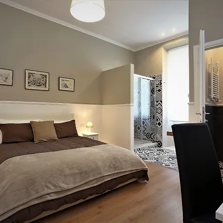 romantica guest house-2