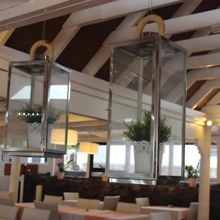Hotel Livvo Dunagolf Suites-3