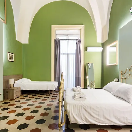 Let'S B&B-3