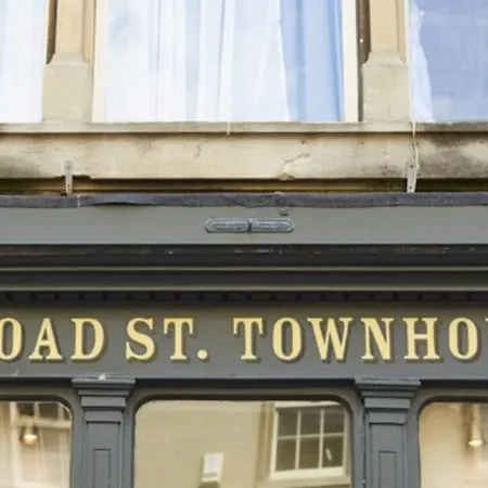 Broad Street Townhouse-3