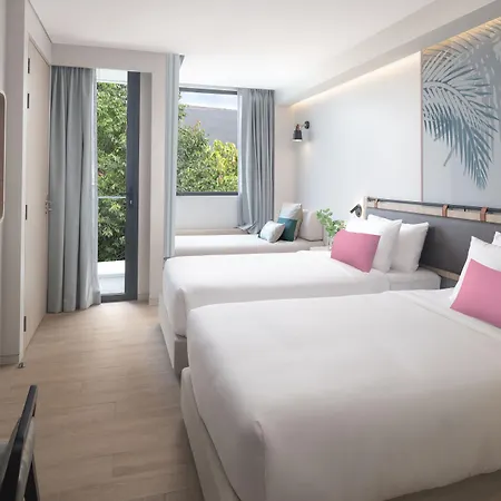 Jonox Phuket Karon Hotel-3