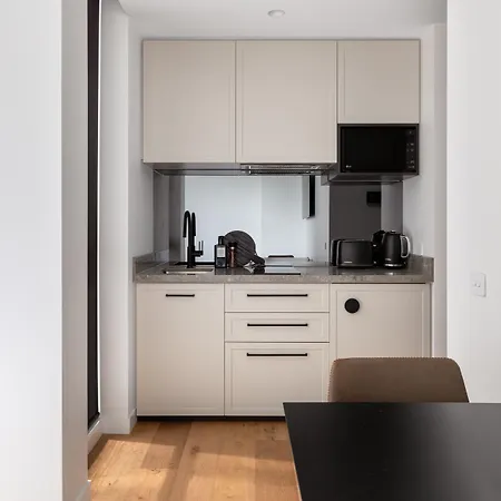 Caroline Serviced Apartments Richmond-2