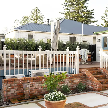 415 Marine Parade-3