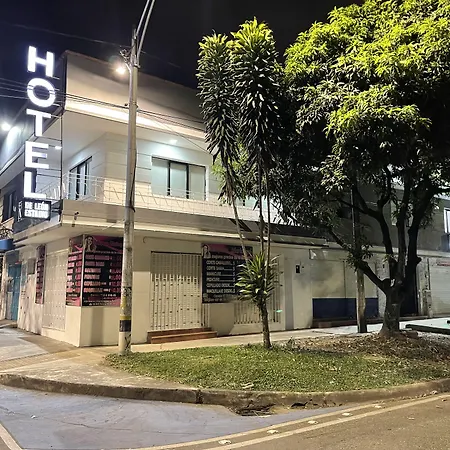 Hotel De León Estadio-2