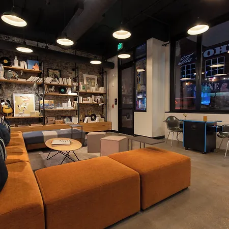 Moxy Nashville Downtown-3