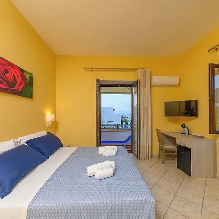 La Rosa - Luxury B&B-3