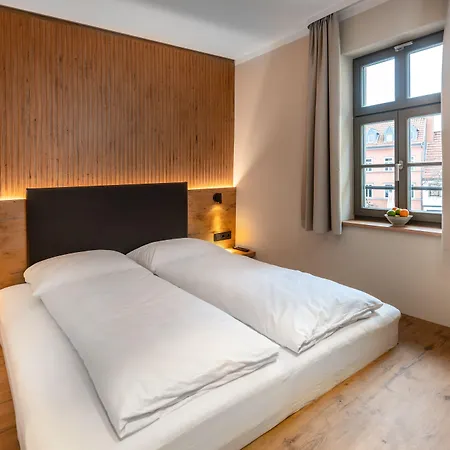 Nashi Rooms-2