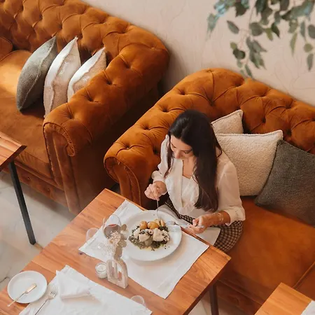The Log Porto Hotel By Piamonte Hotels-3