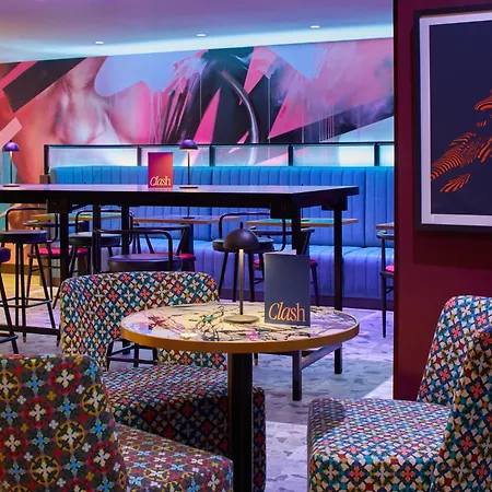 Nyx Hotel Edinburgh-2