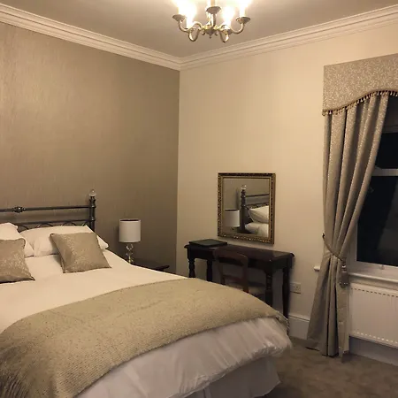 The Old Lodge Guest House-2