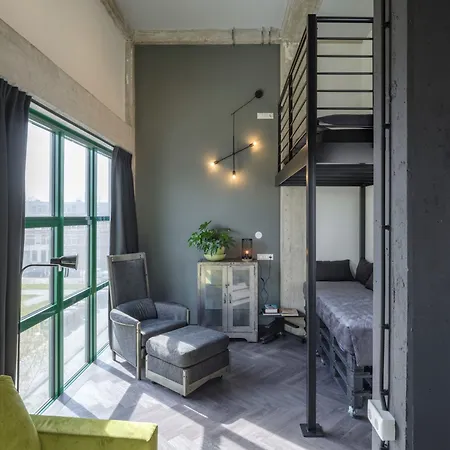 Bed, Bites & Business Hotel Rotterdam-3