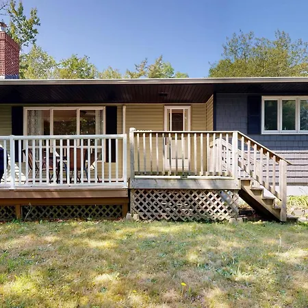 Roseway River Cottages-3