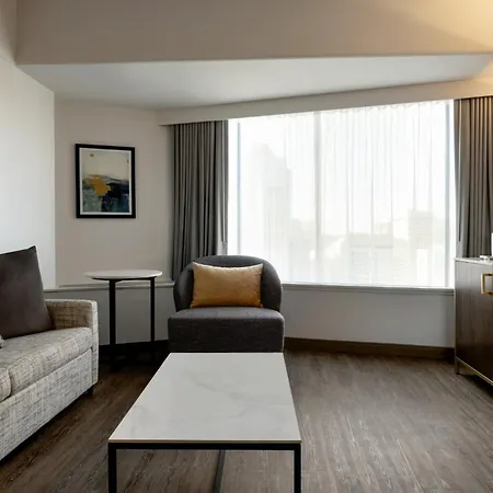 Crowne Plaza Seattle - No Resort Fee - Newly Renovated Ihg Hotel-2