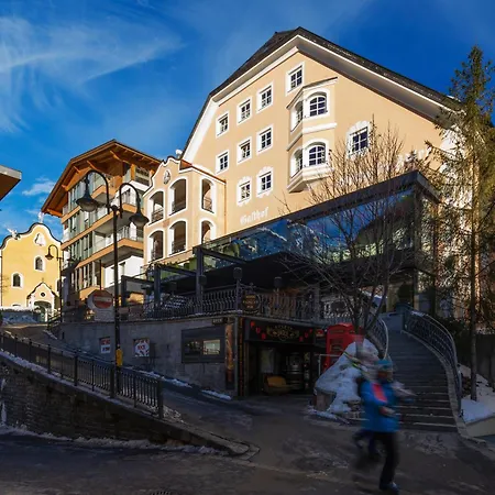 Hotel Goldener Adler - Im Sommer Silvretta Premium Card Inkludiert-3