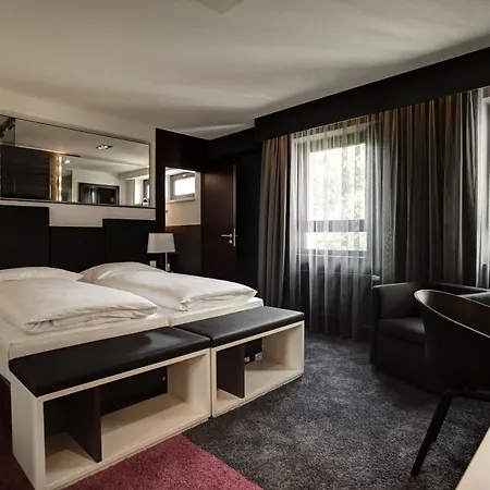 Hotel Bliss-3