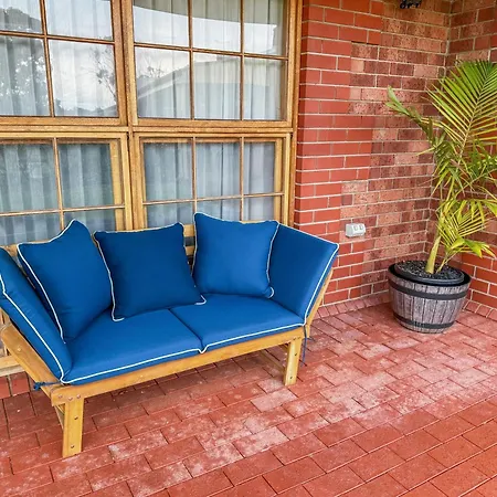 Coonawarra Place Motor Inn-2