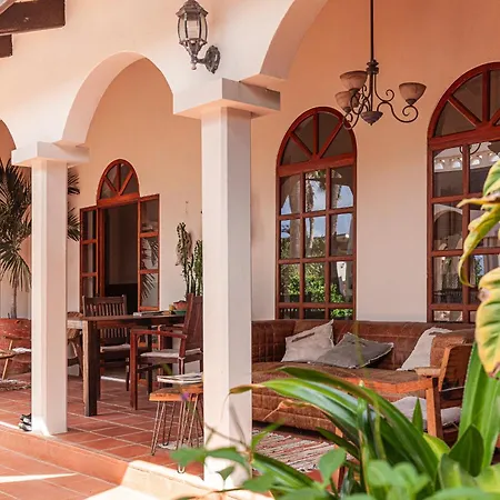 Goood Resort-2