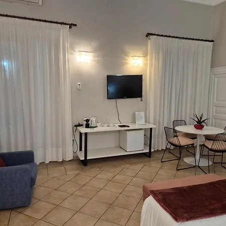 Centro Storico Home With Terrace-3