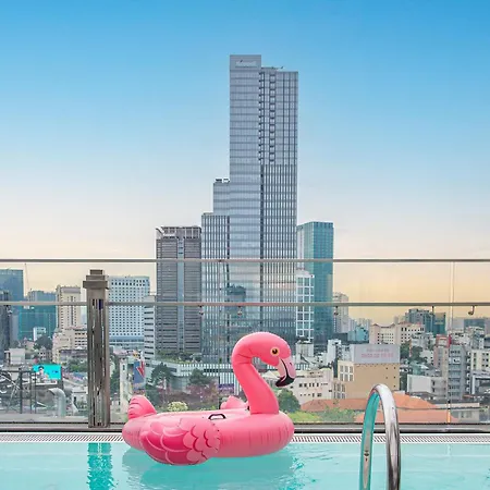 Winsuites Saigon Hotel-3