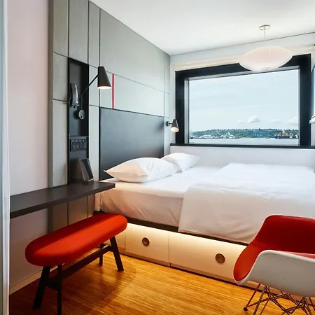 citizenM Seattle Pioneer Square-2