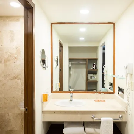 Krystal Vallarta-2