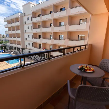Invisa Hotel La Cala-2