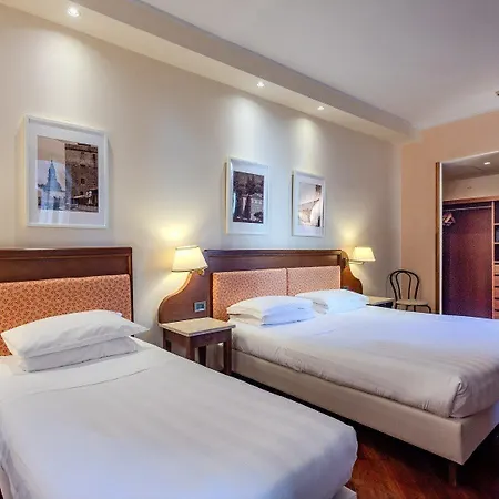 B&B Hotel Firenze Pitti Palace Al Ponte Vecchio-2