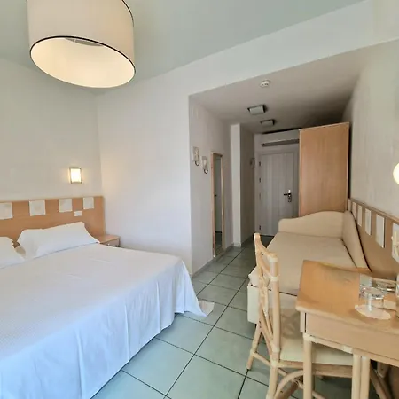 Luxor Beach Boutique Hotel Cattolica-2