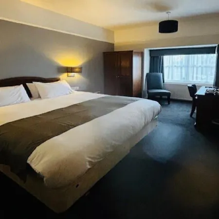 Lion Hotel-2