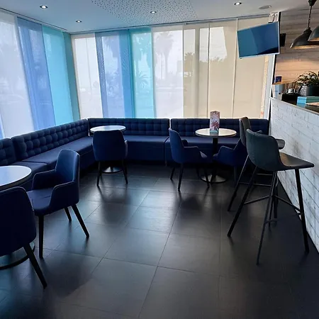 Best Western Plus Hotel Canet-Plage-2