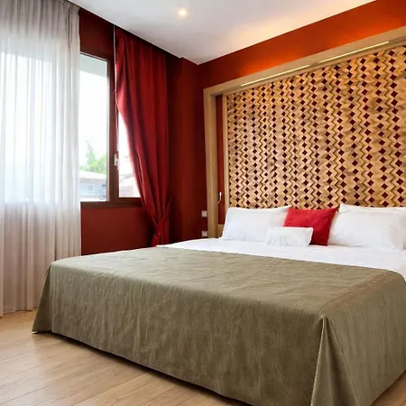 Bouganville Hill Resort & Wellness Space-2