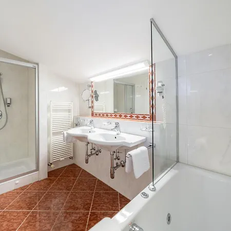Hotel Olympia-3