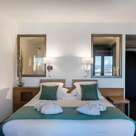 Best Western Premier Hôtel du Vieux-Port-3